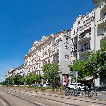 Central River Apartment Danube 부다페스트 외부 사진