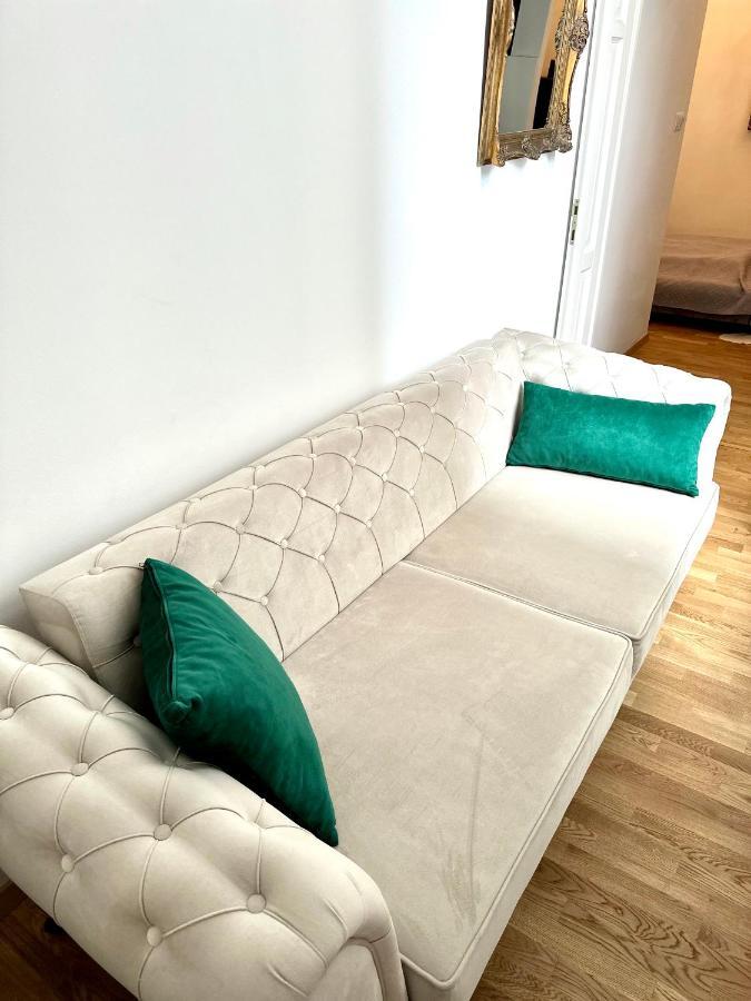 Central River Apartment Danube 부다페스트 외부 사진